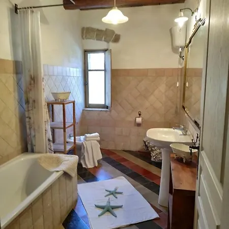بيت للعطل Domusantiga Luminoso Trilocale *