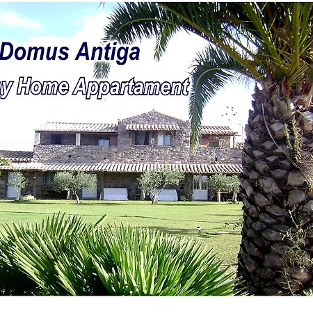 Domusantiga Luminoso Trilocale بيت للعطل